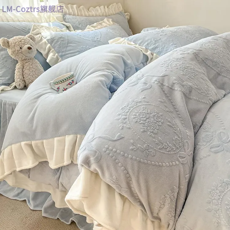 冬天公主风雕花牛奶绒床上四件套珊瑚加绒双面被套床单法兰绒冬季