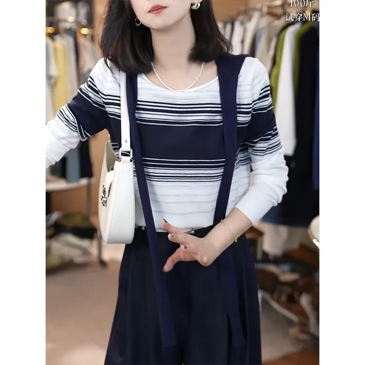条纹长袖针织打底衫女2025秋季新款大码胖mm宽松显瘦气质百搭上衣