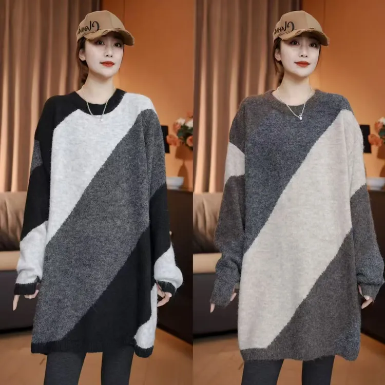 冬季新款 洋气圆领斜条拼色毛衣时尚显瘦气质韩版慵懒风上衣