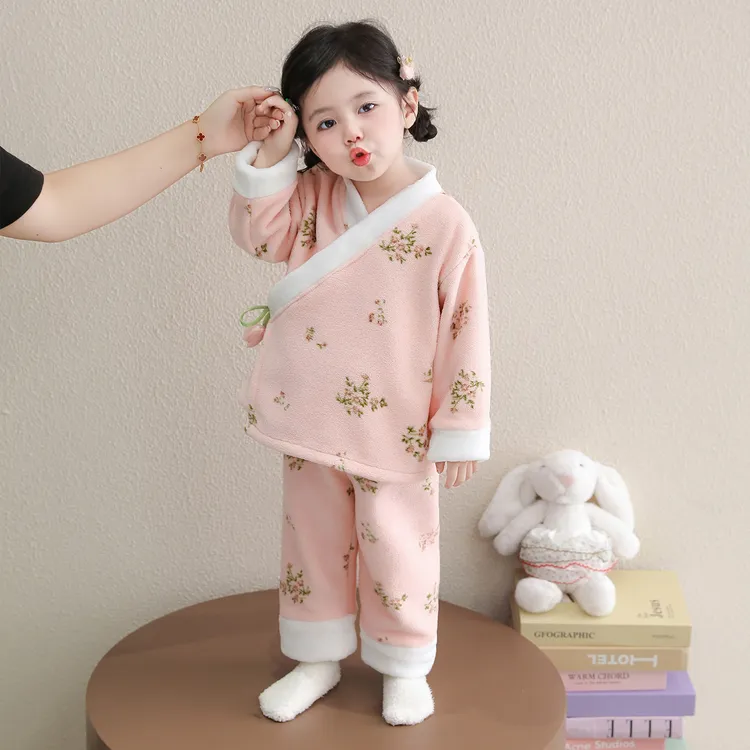 儿童睡衣秋冬珊瑚绒女孩中国风碎花套装宝宝法兰绒冬款女童家居服
