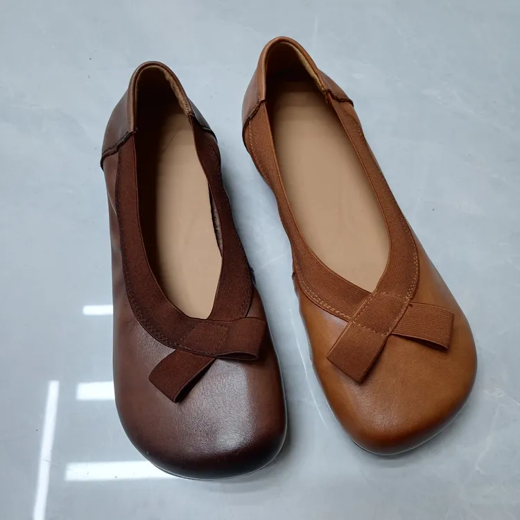 新款休闲鞋，头层牛皮，牛筋底，舒适