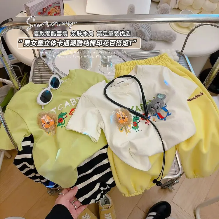 2025纯棉新款儿童立体玩偶时尚印花百搭休闲短袖卡通T恤
