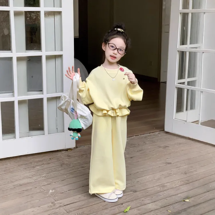 2025秋季新款儿童韩版套装显白可爱卫衣卫裤休闲两件套套装装