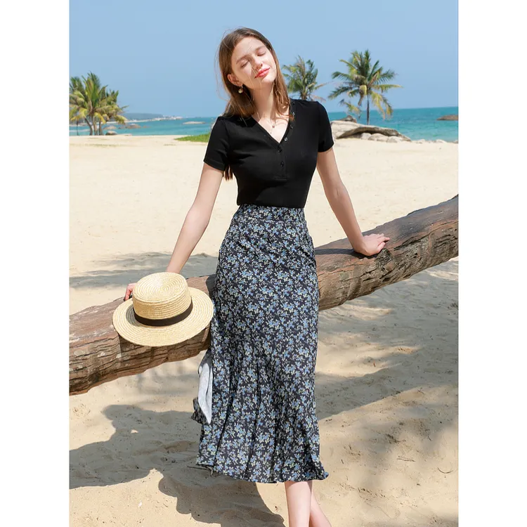 【畅销爆款】三彩2025夏季新款碎花半身裙高腰开叉雪纺A字裙浪漫M