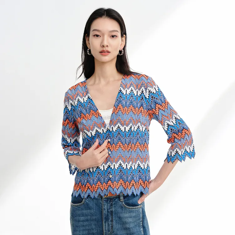 EP雅莹2025新款 高弹桑蚕丝针织勾花别致小衫镂空肌理薄衫夏1297A