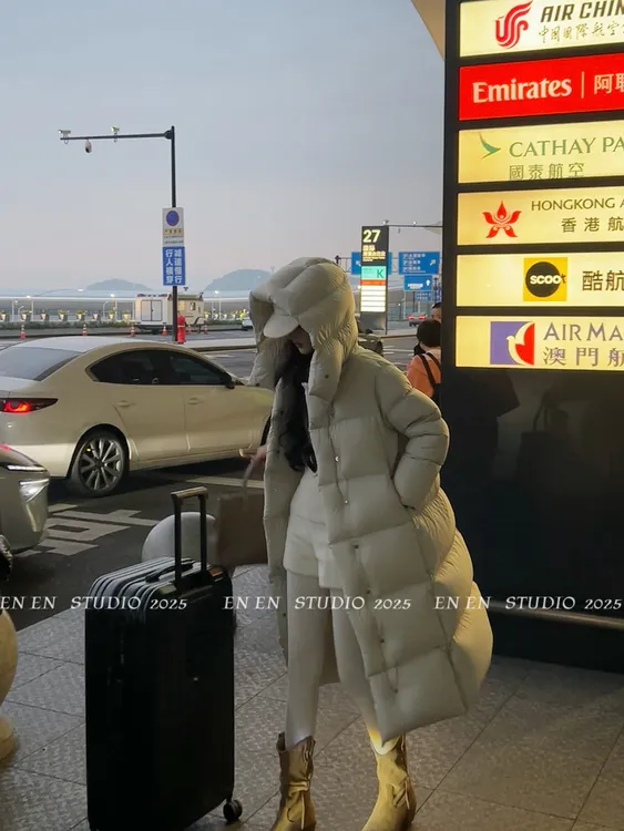 【智恩】2025新款90白鹅绒保暖过膝长款羽绒服宽松防寒防风鹅绒服