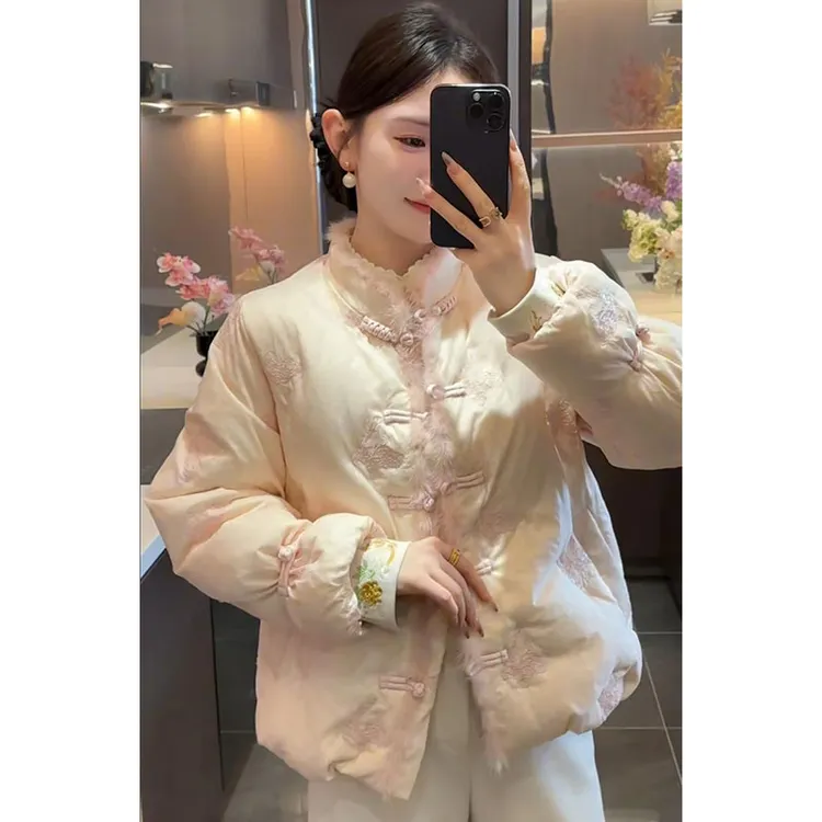 【粉蝶】2025冬季新款刺绣加绒保暖棉服女新中式盘扣宫廷风加厚棉衣