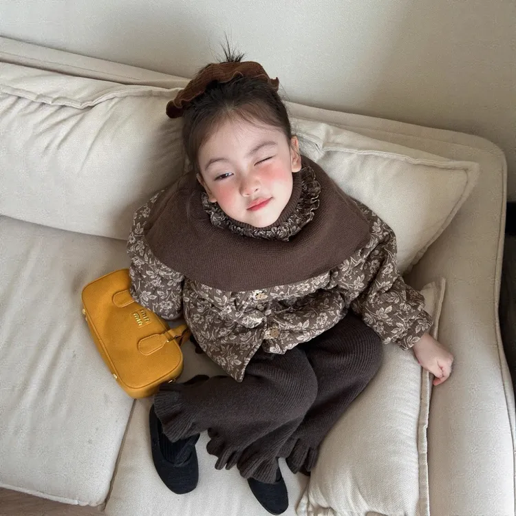 Cc精选-2025深秋冬女童韩森系碎花设计款夹棉加厚外套