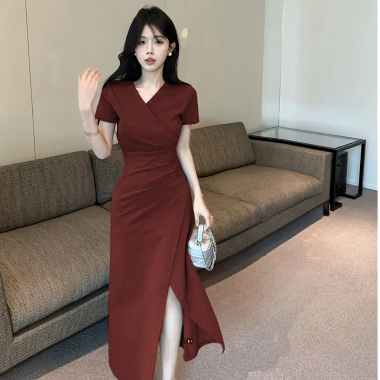 纯欲风V领拼接开叉裙子女2025不规则荷叶边中长裙气质别致连衣裙