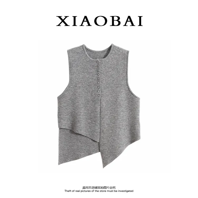 XIAOBAI针织马甲背心女秋外穿时髦洋气减龄时尚不规则马夹