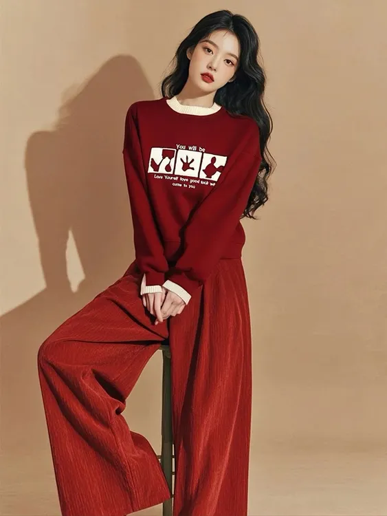 御姐一整套冬日穿搭韩系高级感红色假两件印花套头卫衣运动套装裤