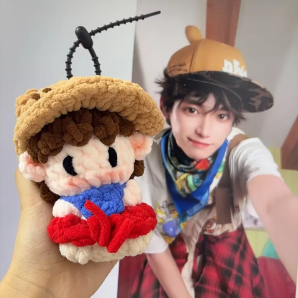 手工钩织明星周边挂件创意玩偶追星礼物