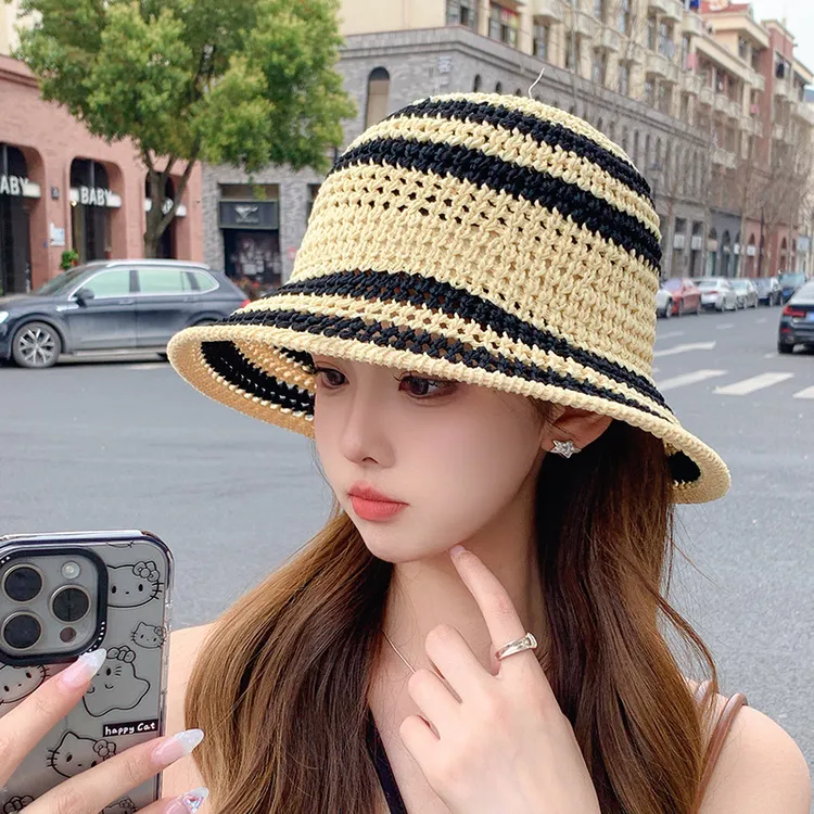 夏季镂空草编女款渔夫帽条纹双边女薄款高级感沙滩草编帽镂空帽