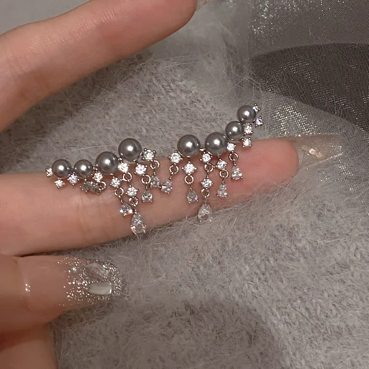 铜合金耳饰 「曼妙流光」灰珍珠高级感耳饰耳夹冷淡风气质耳环