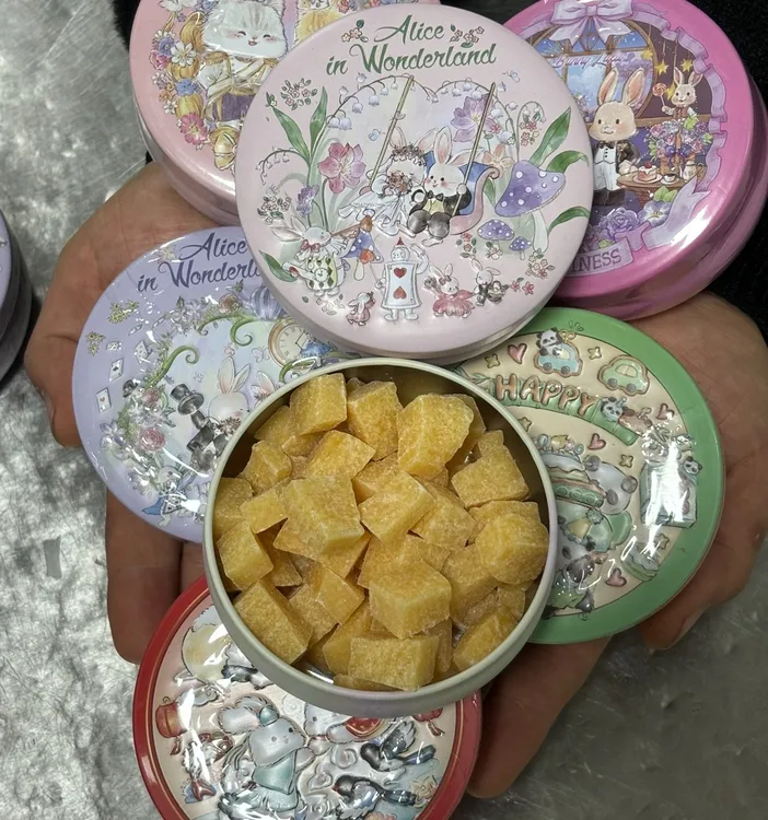 喜糖古早百草梨膏糖甜美罐装手工润糖可爱罐装送女友送男友