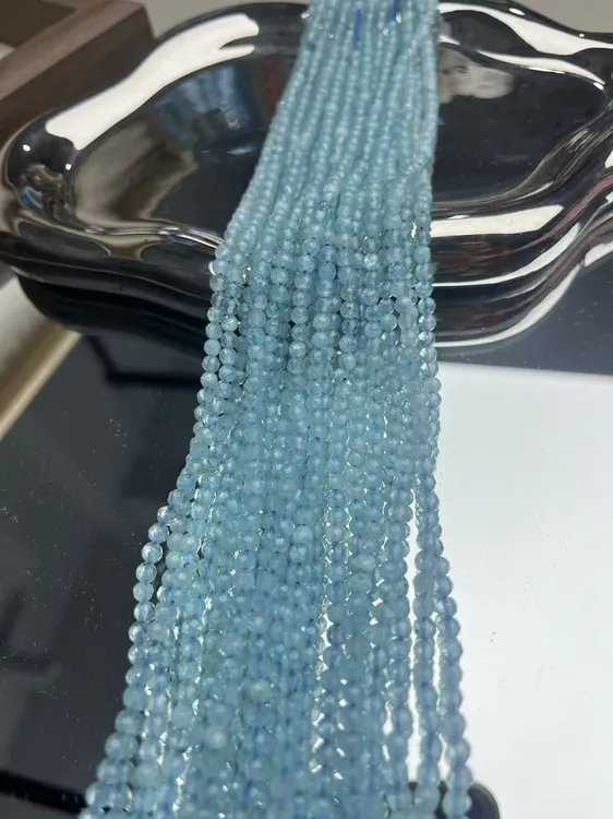 天然3mm左右蓝托帕刻面碎碎冰散珠半成品可DIY做戒指锁骨链当配珠