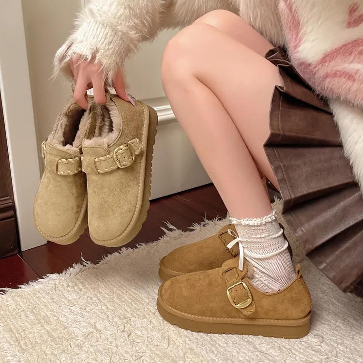 雪地靴女2025新款冬季低帮棉鞋加绒加厚面包鞋一脚蹬皮毛一体保暖
