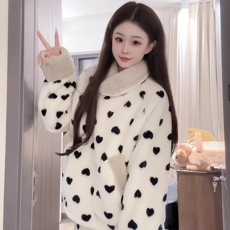 睡衣女冬季2025新款可爱加厚加绒保暖珊瑚绒外穿韩版甜美家居服