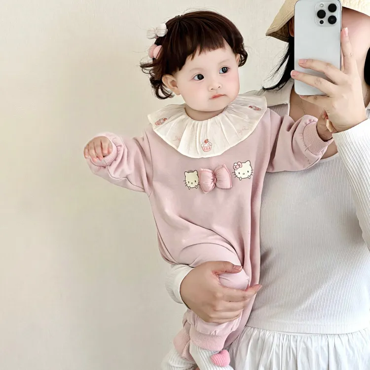 女宝宝衣服早秋外出服婴儿公主洋气秋装荷叶领长袖连体衣1岁秋装0