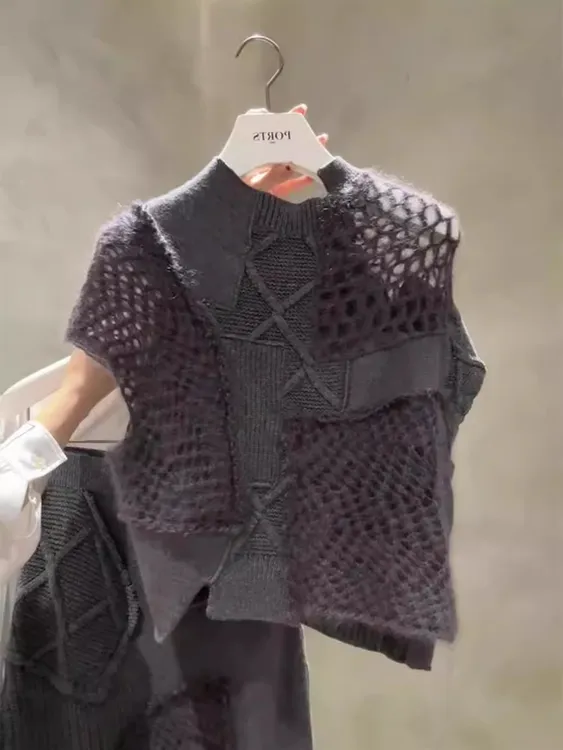 买手店专柜气质圆领镂空针织衫新款通勤风减龄显瘦上衣女2025年秋
