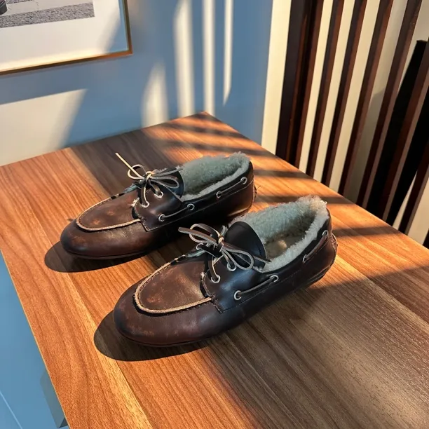 25S新款圆头女士加绒防滑系带豆豆鞋百搭保暖乐福鞋时尚