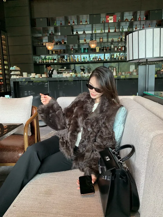 BIG WHITE REMADE“摩纳哥沉沦”顶奢小胡羊皮毛一体意式外套D5L994