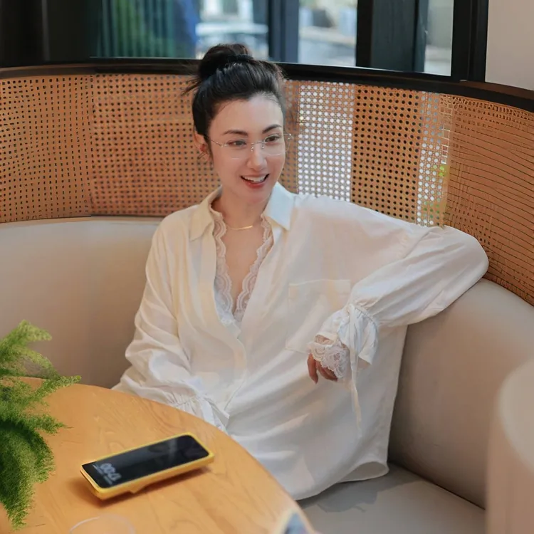 【壁虎姐专属】EAZMOL25新款棉麻蕾丝拼接假两件可外穿套装女