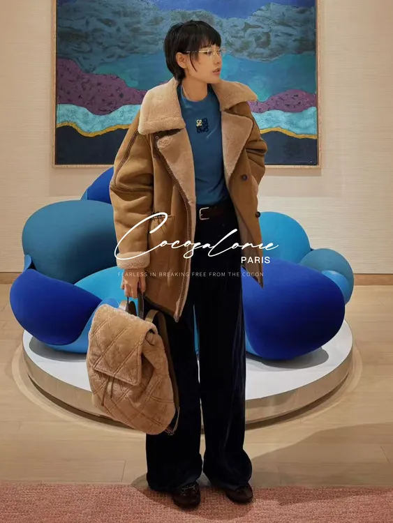 韩彬彬"王子文同款"进口整张羊皮革皮毛一体大翻领简约外套3236-3