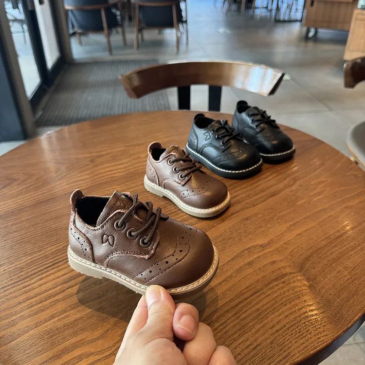 春秋英伦风单鞋女童男童布洛克小皮鞋婴幼儿学步鞋儿童软底休闲鞋