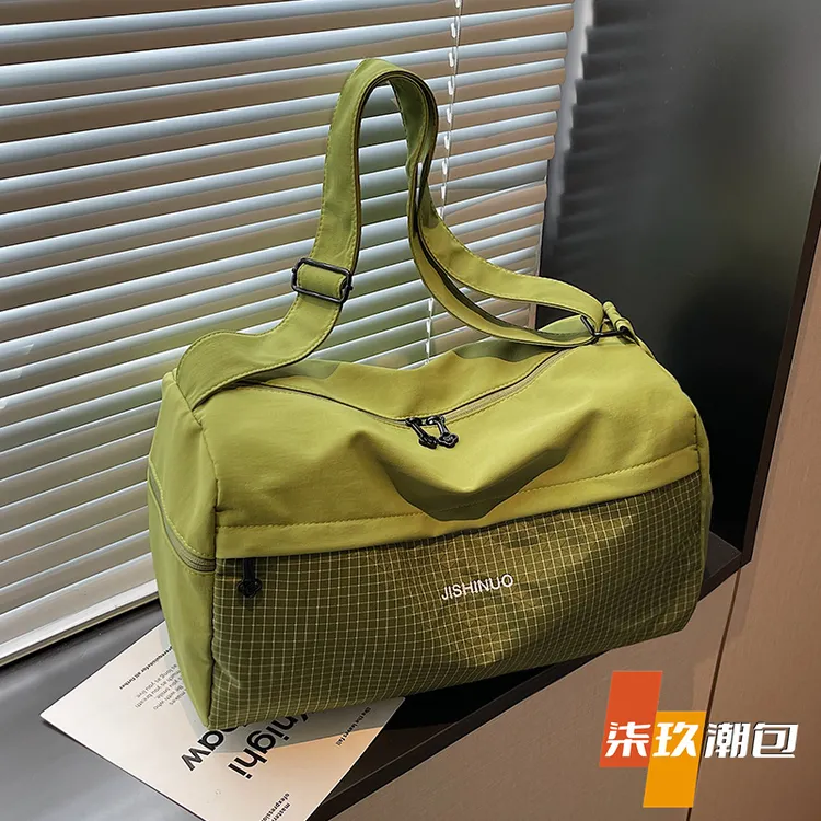 柒玖运动瑜伽健身包2025新款大容量游泳运动斜挎包轻便收纳旅行包