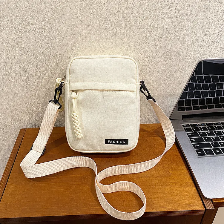 潮流单肩包女中性2025斜挎包小背包手机包休闲简约小挎包新款ins