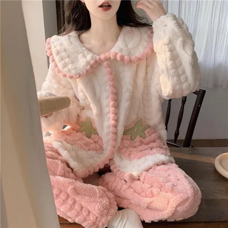 秋冬季睡衣女孩珊瑚绒甜美翻领法兰绒公主风加绒保暖家居服套装