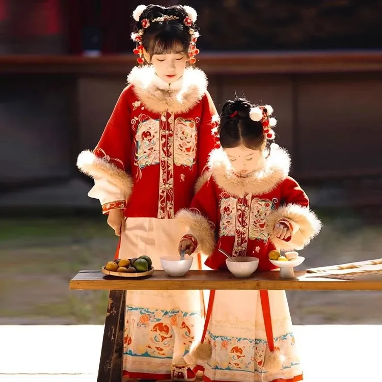 冬季女童明制汉服拜年加绒儿童古装新年加厚宝宝过年