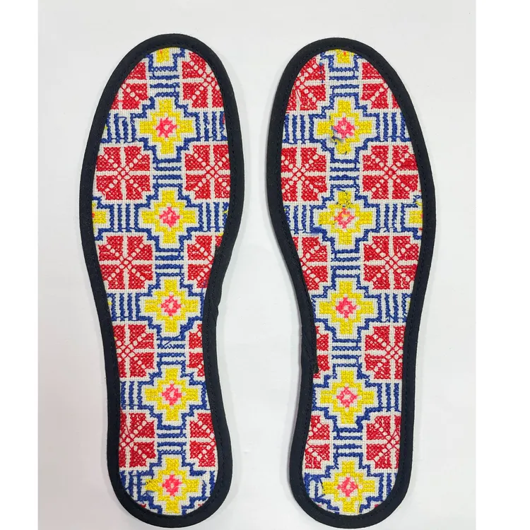 传统手工纳绣鞋垫 民族风满绣几何纹舒适透气鞋垫