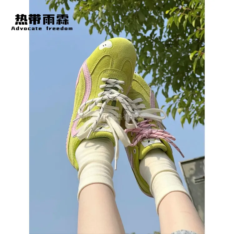 多巴胺青苹果赛车鞋德训鞋子女款2025新款3CM厚底休闲运动板鞋子