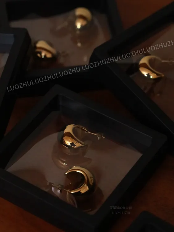 钛钢耳饰 罗猪猪【金豆豆】大颗胖胖高阶质感金属不规则球体C形耳钉