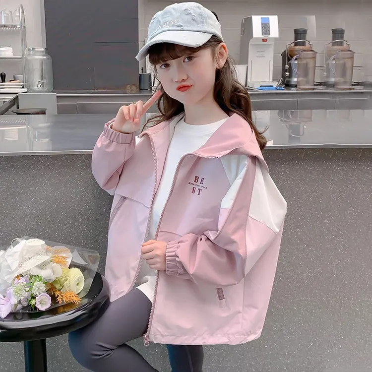 女童冲锋衣春秋款2025新款洋气童装小女孩薄上衣外穿儿童外套春装