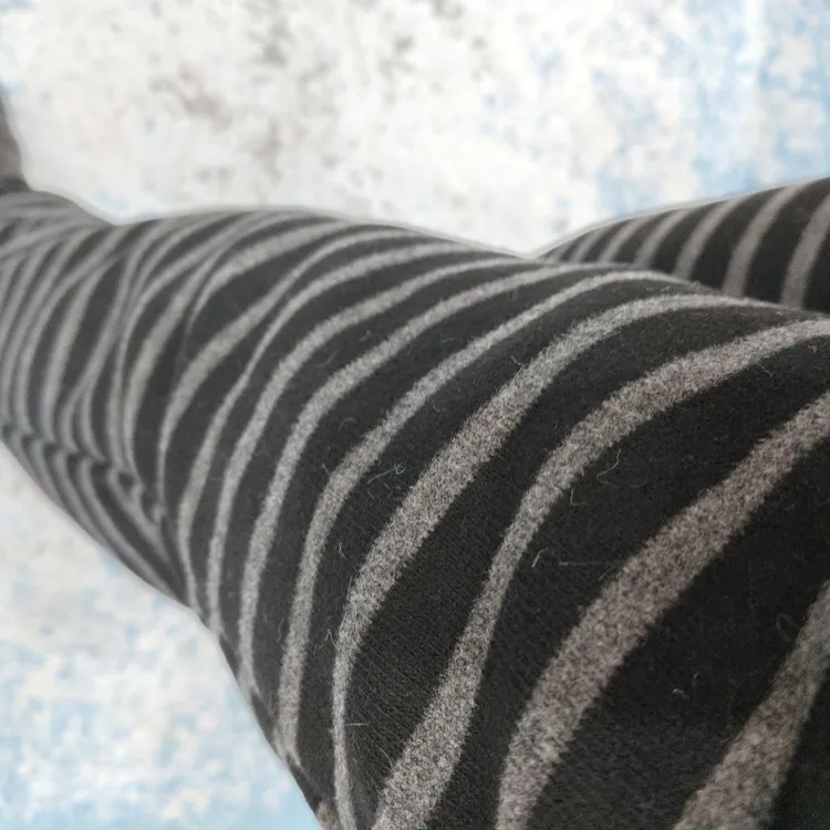 冬季加绒加厚条纹窄版宽松显瘦阔腿女裤