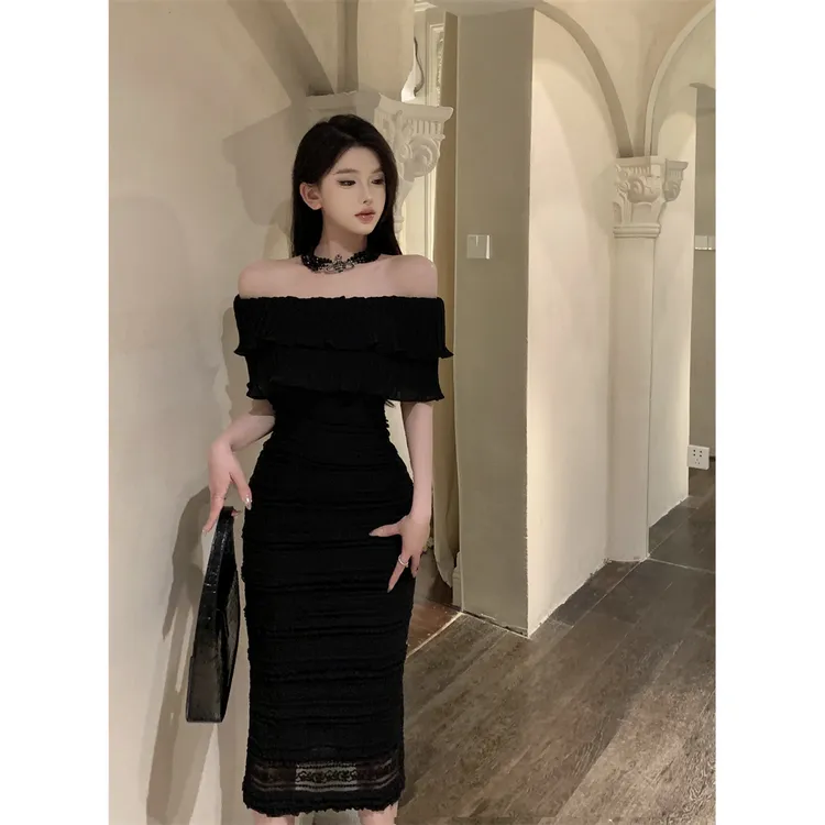 轻奢超火的法式超仙温柔慵懒风韩系小众轻奢气质一字肩连衣裙