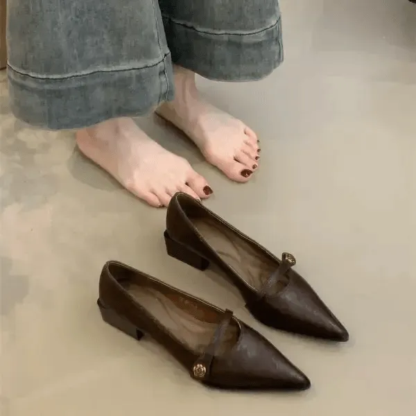 羊皮版~复古浅口高跟鞋女山茶花一字扣粗跟单鞋尖头气质玛丽珍鞋