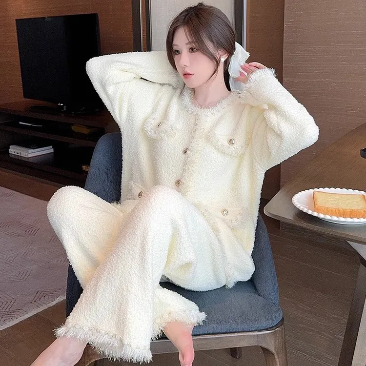 轻奢高品质半边绒甜美小香风珊瑚绒睡衣女冬季抗静电高级感可外穿