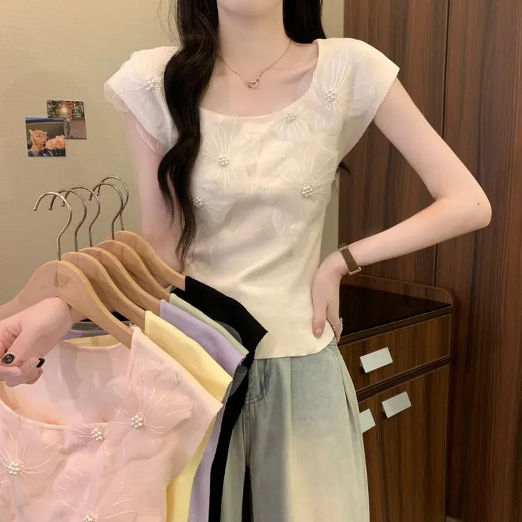 法式立体花朵方领短袖t恤女夏季设计感温柔别致绝美修身针织上衣