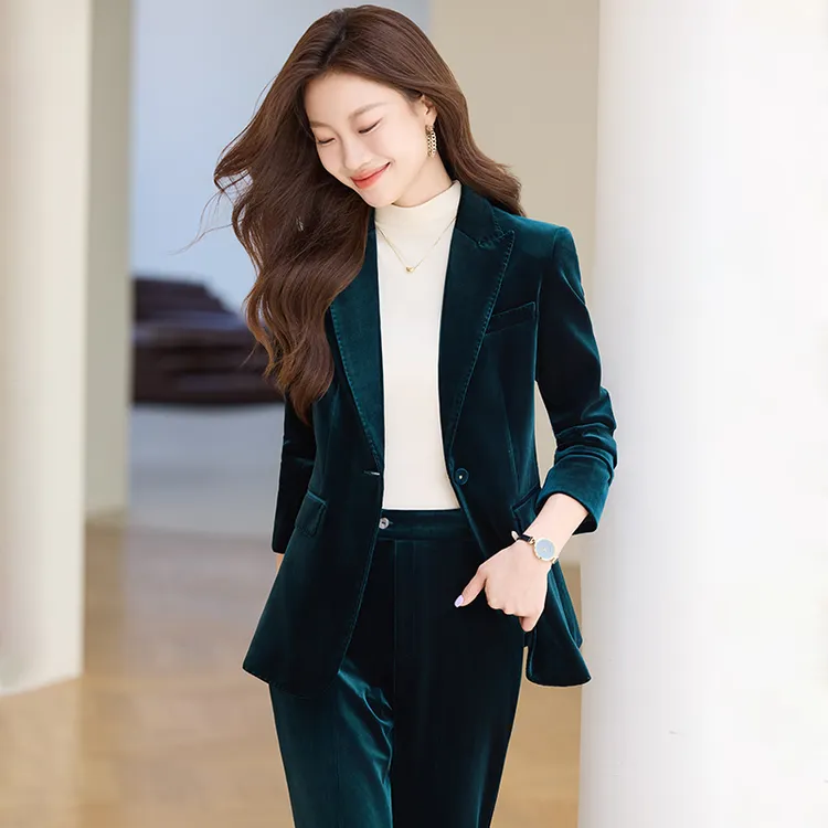 金丝绒墨绿色西装套装女秋冬2025新款小个子职业工作服西服外套冬