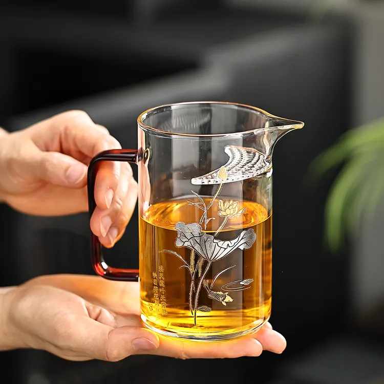 高硼硅玻璃月牙茶漏一体公道杯泡茶分茶器 耐高温家用绿茶杯