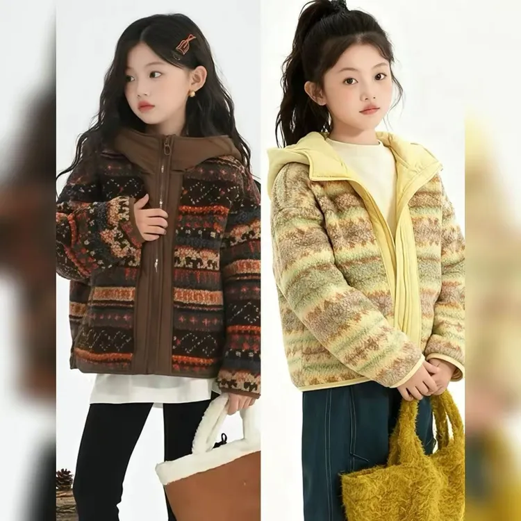 【2025秋冬韩款】费尔岛加厚加棉连帽撞色羊羔毛儿童外套x1957