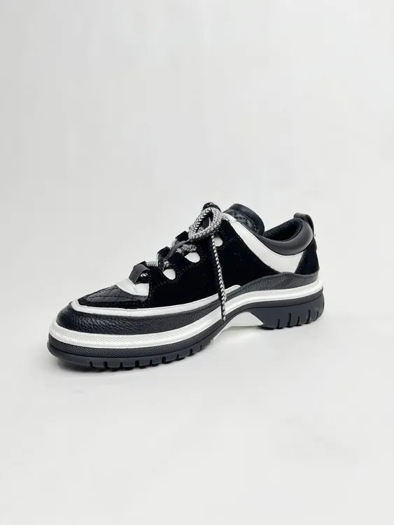  25C  小牛皮与麂皮菱格低帮系带厚底休闲运动鞋