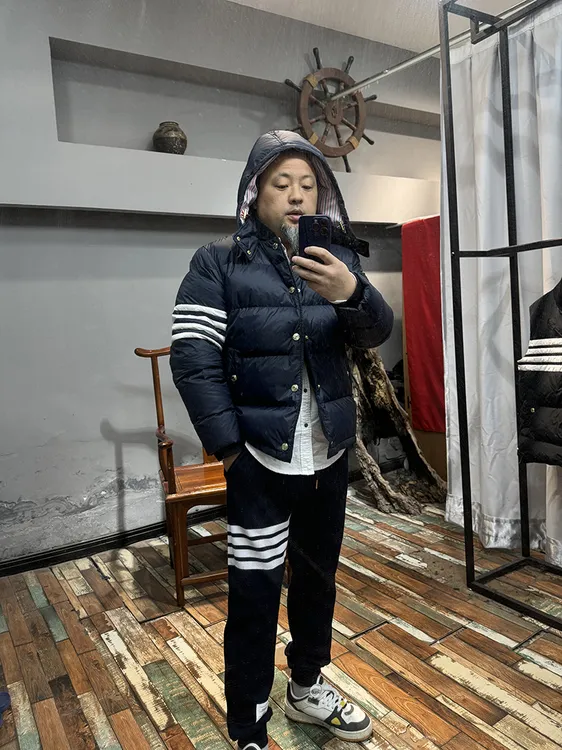 YR025TB风男士羽绒服加厚90白鸭绒精品保暖条纹连帽外套可拆卸帽