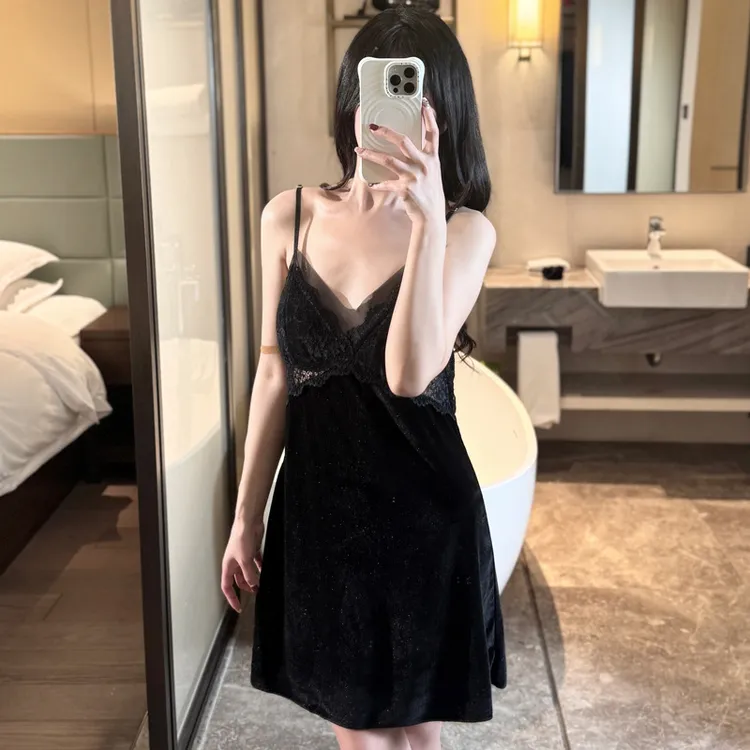 金丝绒性感睡衣女秋冬季网红蕾丝镂空美背吊带裙带胸垫睡袍家居服