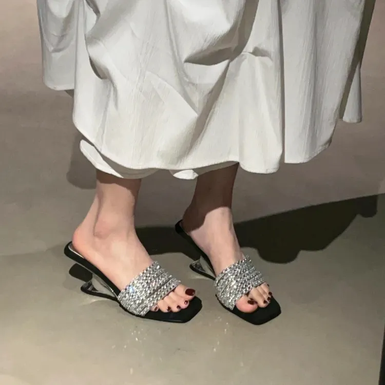 一字带凉鞋拖鞋女鞋外穿2025新款方头水钻百搭气质高跟凉拖鞋子