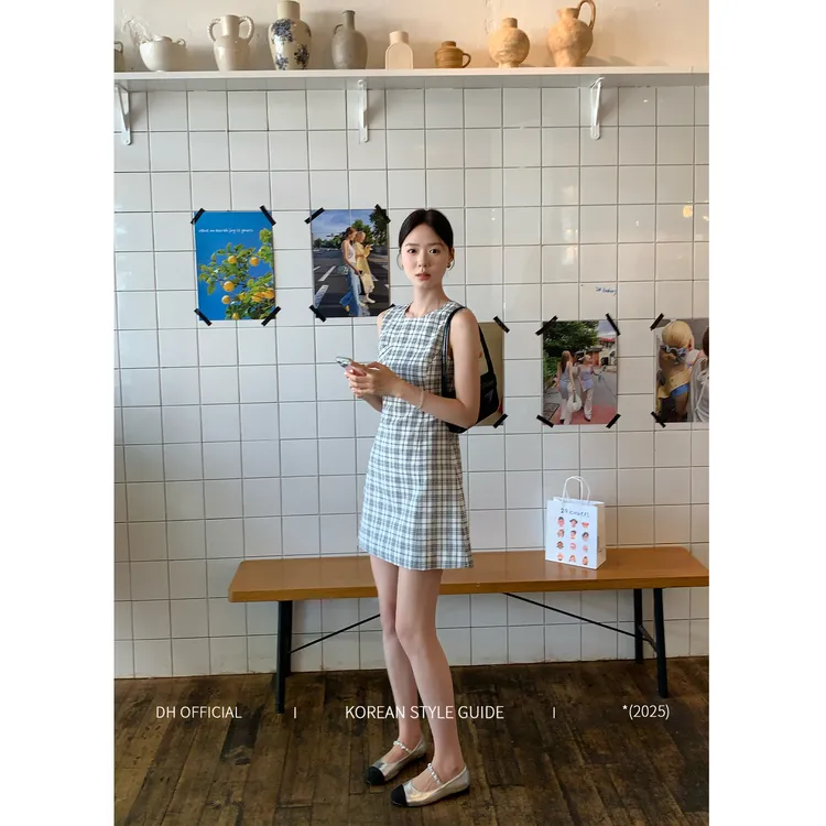 清 DH OFFICIAL 大花【时髦理科生 grid】格纹泡泡肌理背心连衣裙